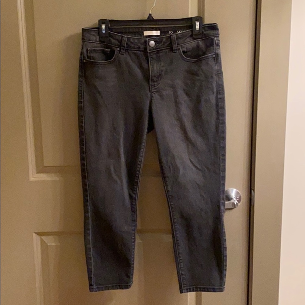 Black Lauren Conrad Skinny Capri